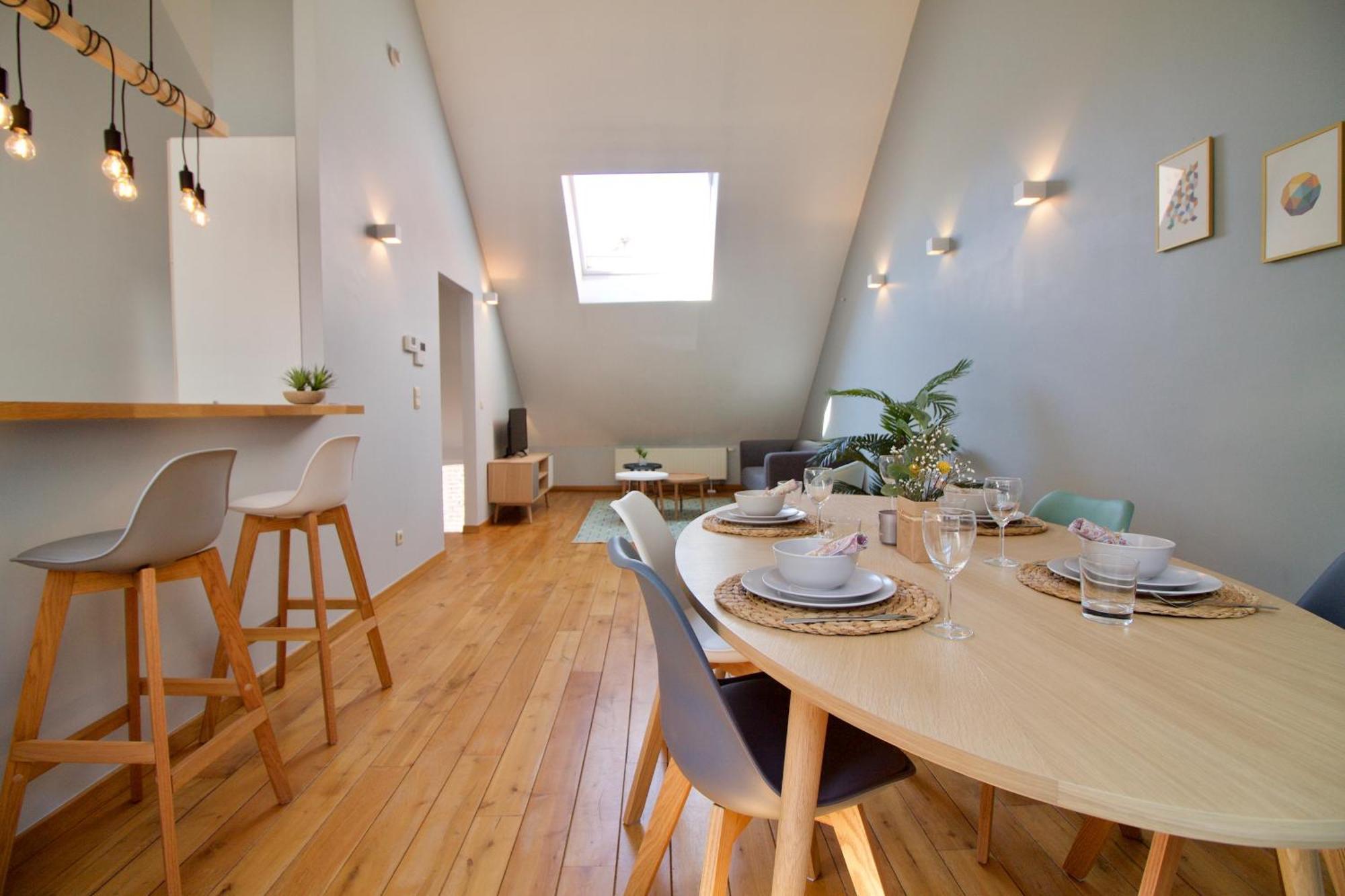 Heart Of Grand Place - Stunning 2Br Duplex Брюксел Екстериор снимка
